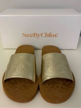 See by Chloé Goat Essie Slides in Mirror Light Gold, Style SB38211A, Size 6